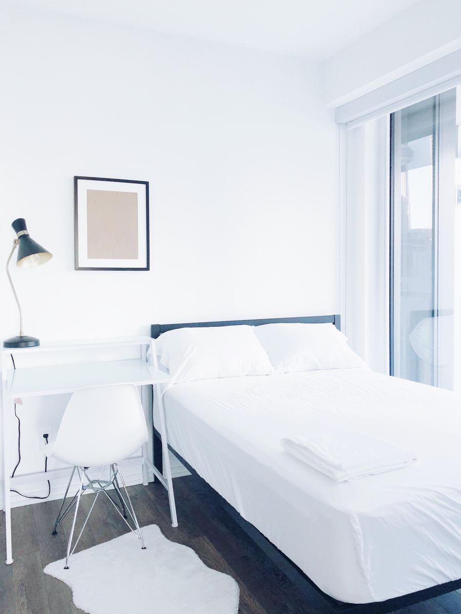 Deluxe Room at The Yonge (Male Only)