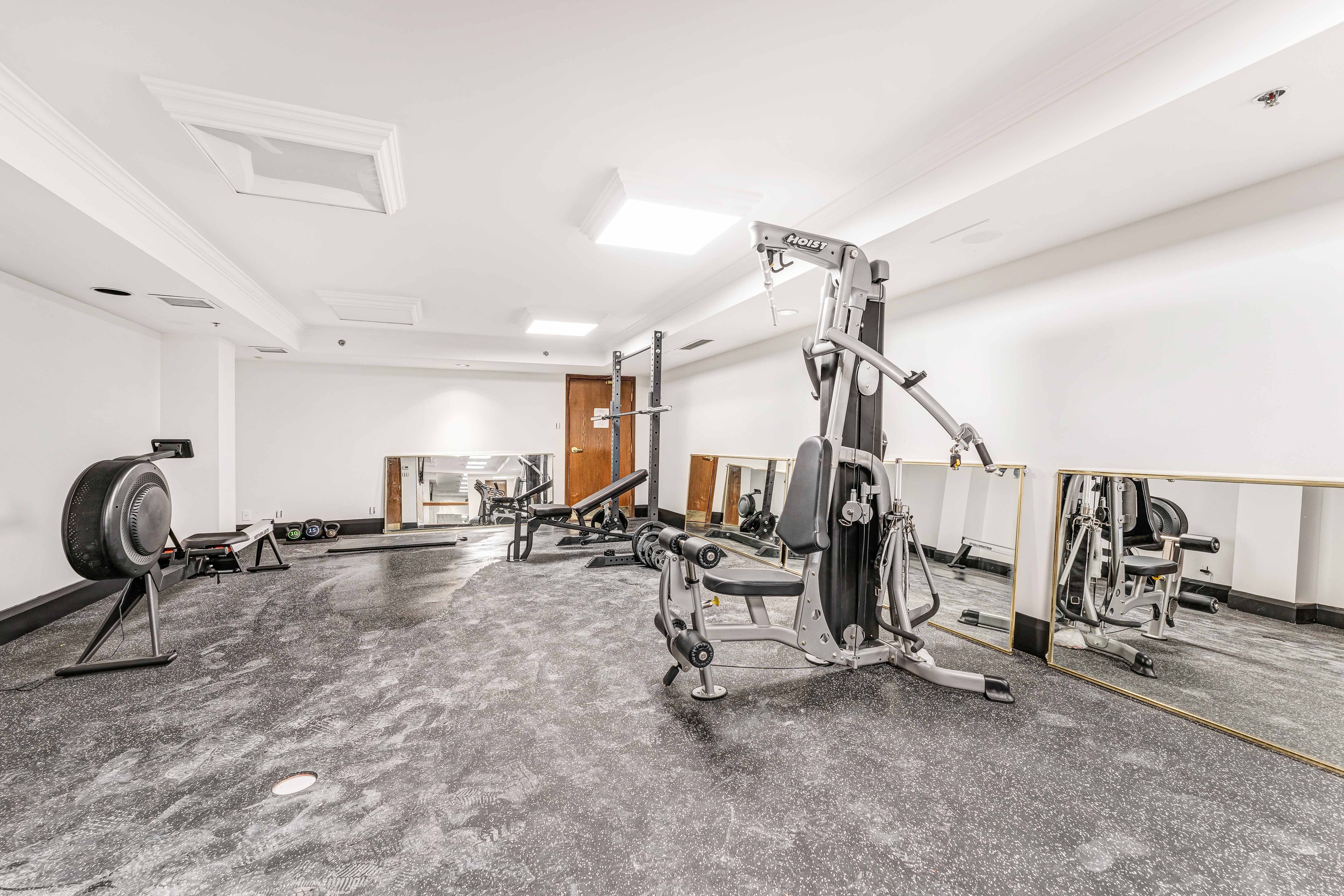 One Bedroom Apartment 15